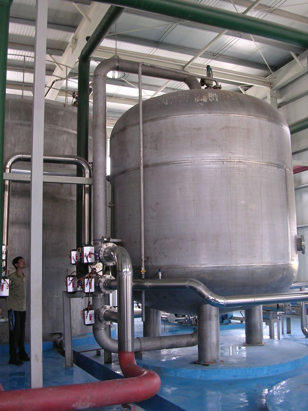 不鏽鋼活性（xìng）炭（tàn）過濾器